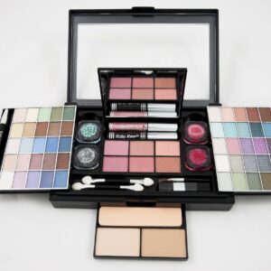 eye shadows, palette, makeup kit